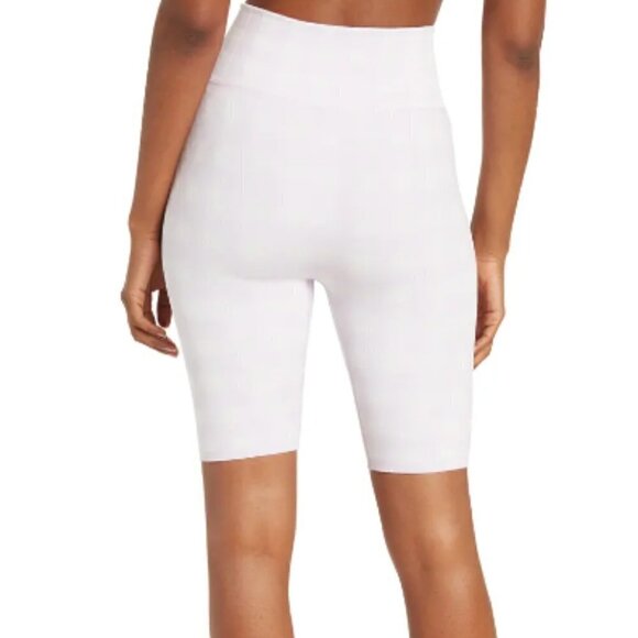 NEW Sweaty Betty Gingham Bike Shorts - Picture 8 of 12